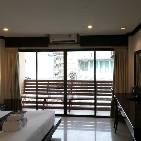 Best Venue Hotel Patong Exterior foto